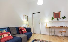 Rental In Rome Pompeo Magno